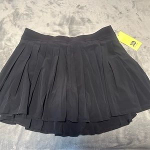 NWT Black Pleated Athletic Golf Tennis Skort